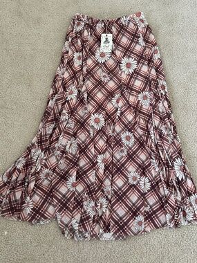Easel Daisy Plaid Mesh Maxi NEW Skirt Sz Small in brown combo